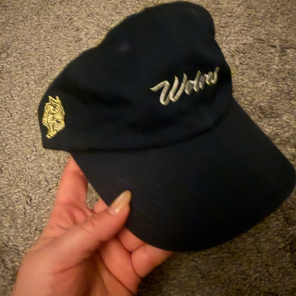 DARC SPORT - Wolves Cap - Picture 3 of 6
